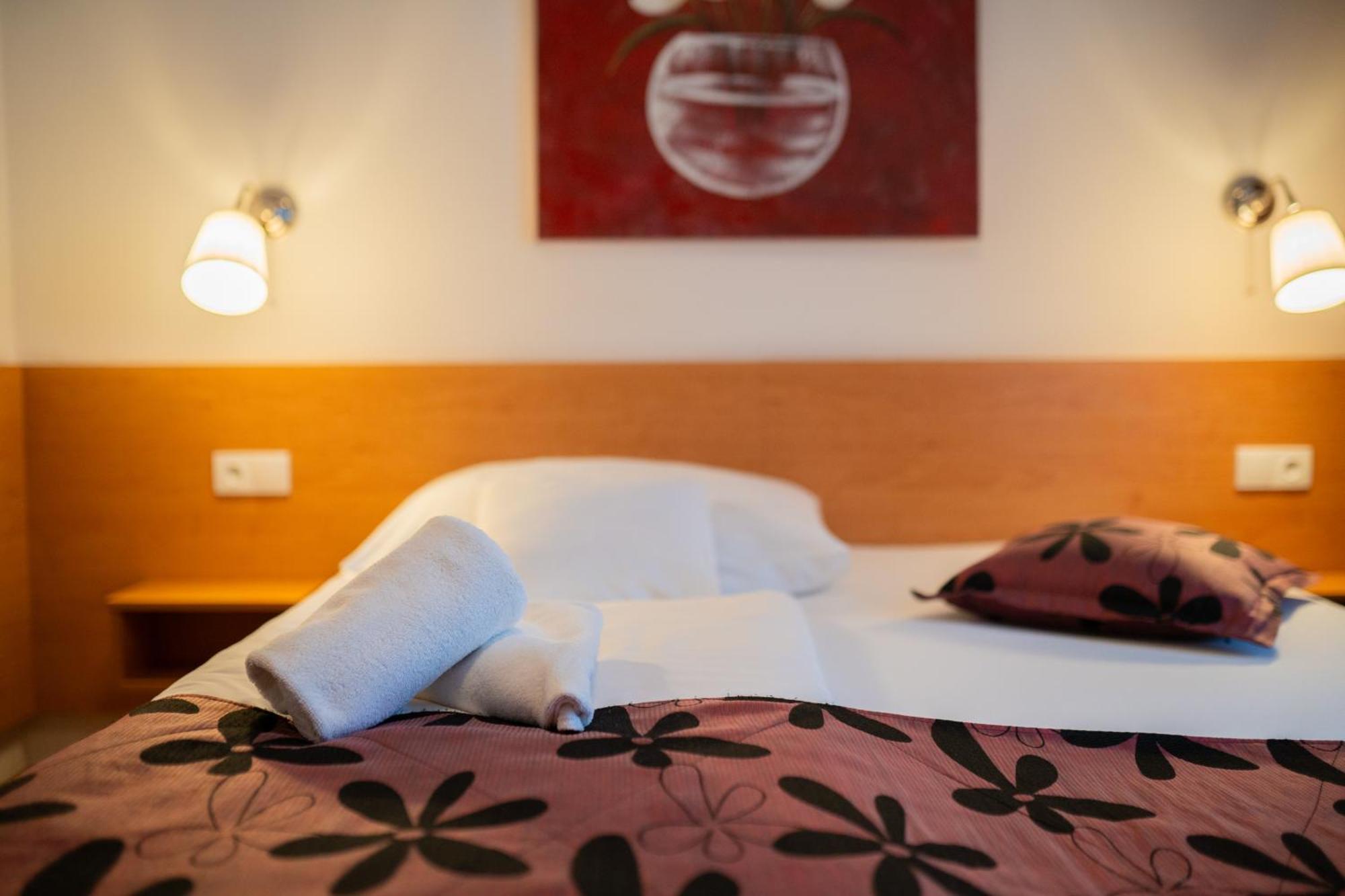 Sušice Hotel Na Pekarne מראה חיצוני תמונה